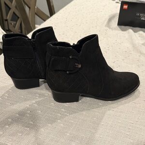Unisa New Black Ankle Boots